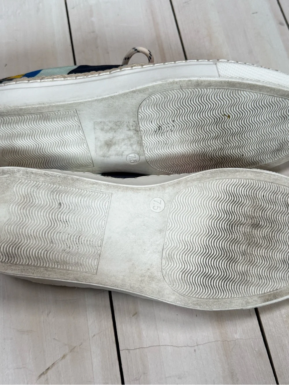 Kate Spade boat Party Espadrilles Canvas Sneakers in Navy Multi Size 7.5